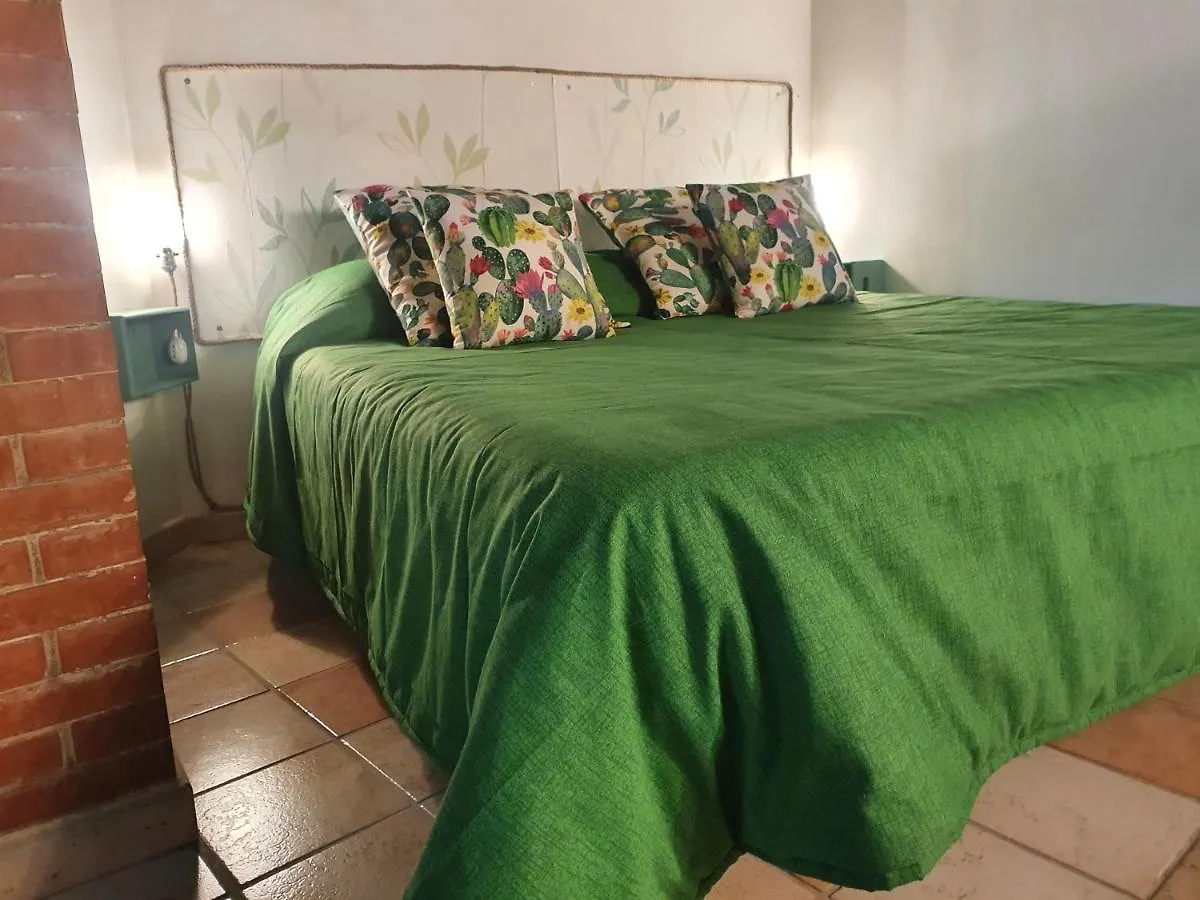 Casa Monviso Le Fuoriserie Palerme Italie