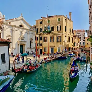 Ca Cicogna Air Conditioning And Fast Wifi, Location Appartement Venise